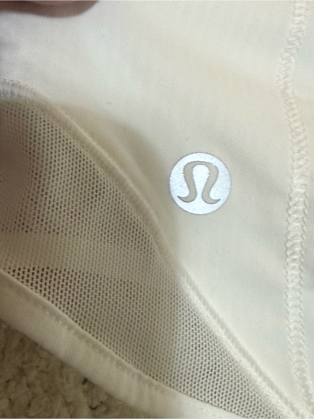 Lululemon Hotty Hot High-Rise Lined Shorts White Running Athletic Size 4 - Picture 8 of 13
